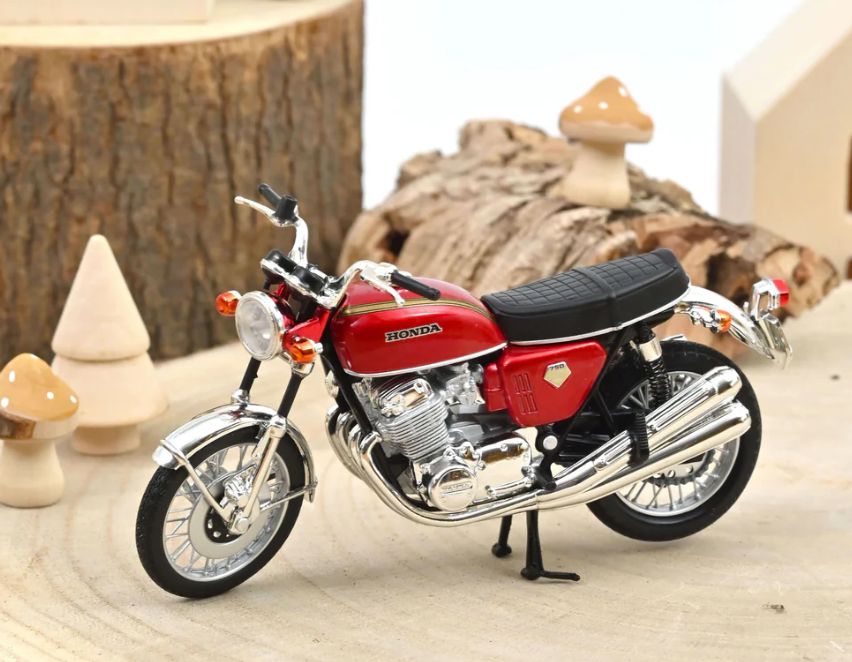 1:18 Norev - 1969 Hondy CB750 Red Metallic