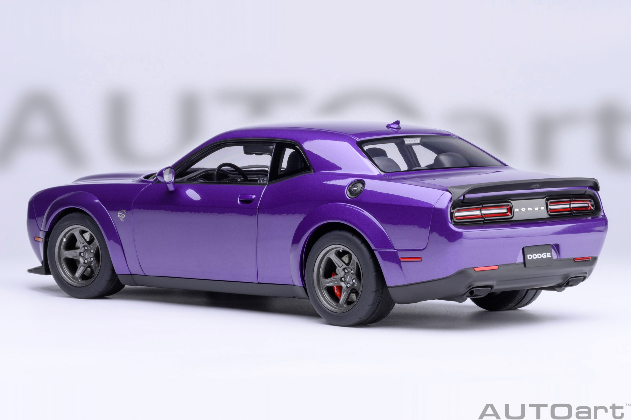 1:18 Autoart - Dodge Challenger SRT Superstock 2023 (Plum Crazy)