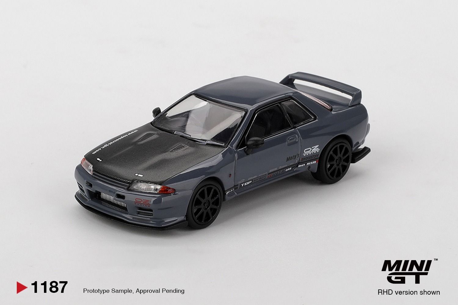 1:64 Mini GT - 2025 Nissan GTR Top Secret VR32 GT3 Road Americ Test Car Grey *Blister packaging*
