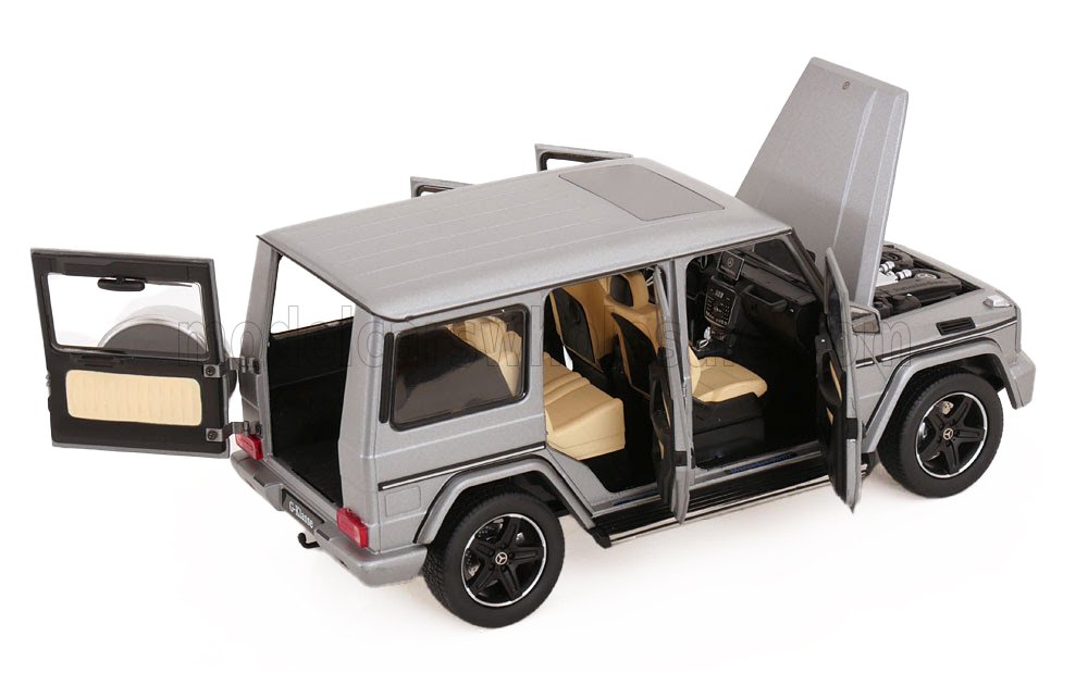 1:18 iScale - 2015 Mercedes G-Klasse (W463) Designo Flat Silver