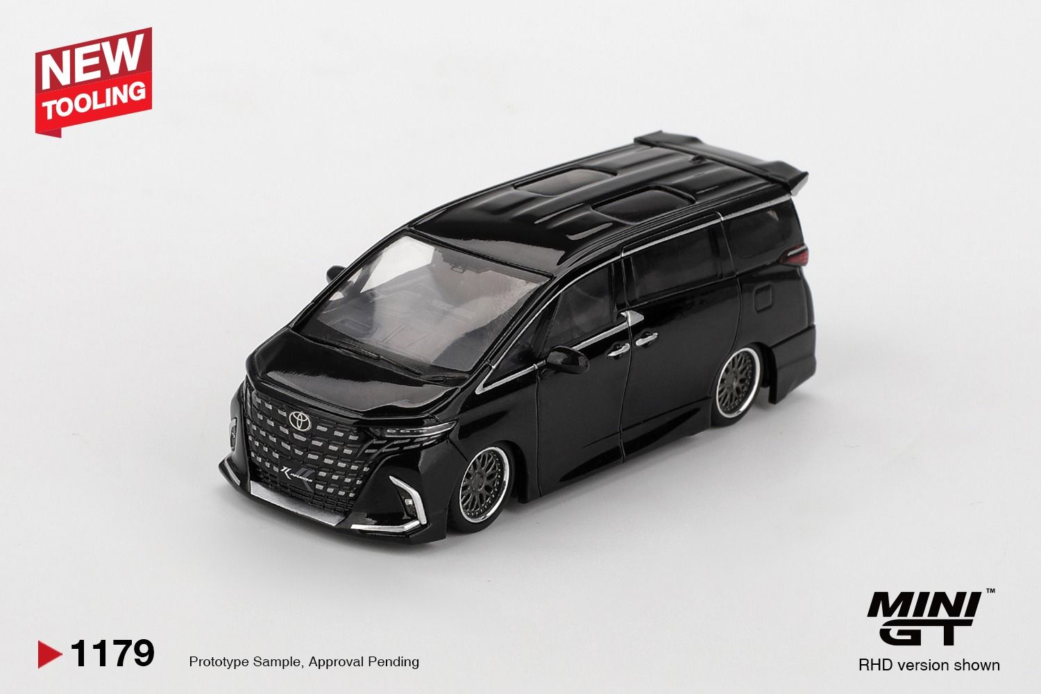 1:64 Mini GT - 2025 Toyota Alphard Black