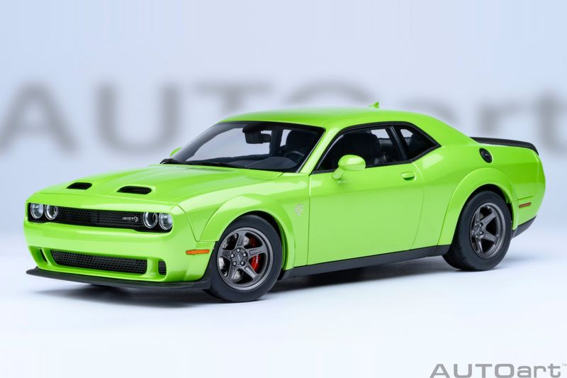1:18 Autoart - Dodge Challenger SRT Superstock 2023 (Sublime)
