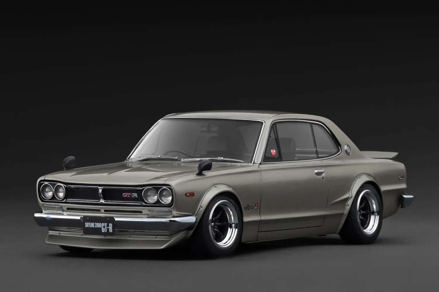 1:18 Ignition - Nissan Skyline 2000 GT-R (KPGC10), dark silver