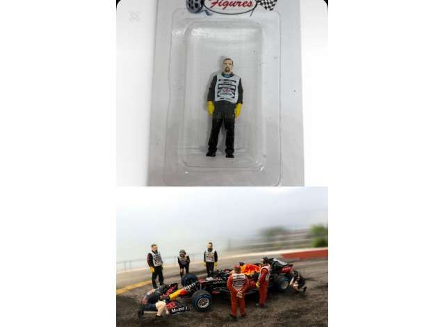 1:18 Cartrix Figuren - Track Official A Figure 1:18 Cartrix Figuren - Track Official A Figure