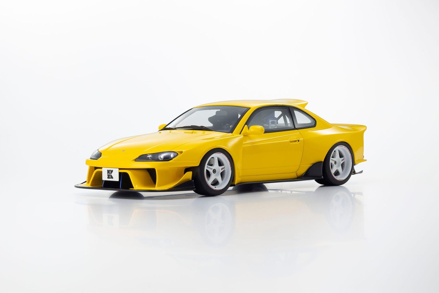 1:18 Kyosho - Nissan Silvia S15 Khyzyl Saleem Yellow