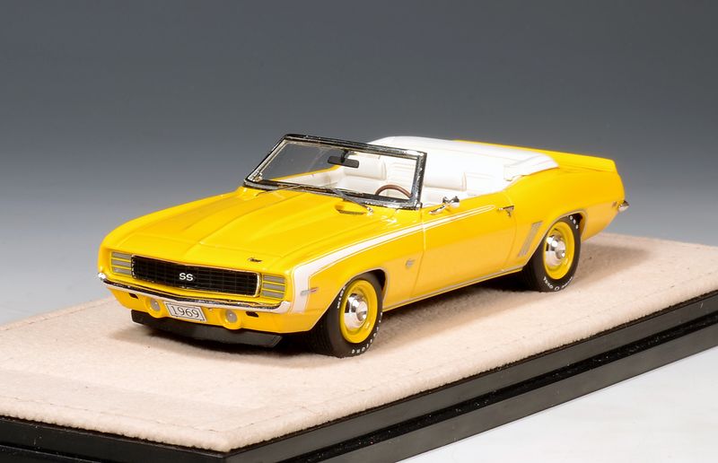 1:43 Stamp Models - 1969 Chevrolet Camaro RS SS Convertible Open roof Daytona Yellow