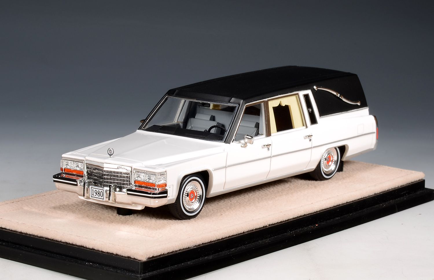 1:43 Stamp Models - 1980 Cadillac Superior Hearse White