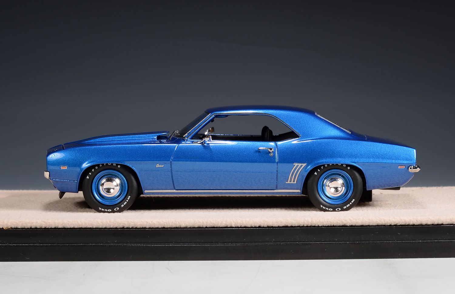 1:43 Stamp Models - 1969 Chevrolet COPO Camaro ZL1 Le Mnas Blue Metallic