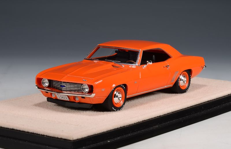 1:43 Stamp Models - 1969 Chevrolet COPO Camaro ZL1 Hugger Orange