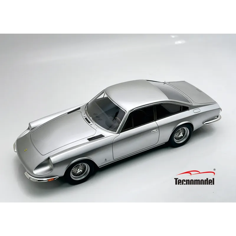 1:18 Tecnomodel - 1967 Ferrari GT 2+2 Silver 1:18 Tecnomodel - 1967 Ferrari GT 2+2 Silver