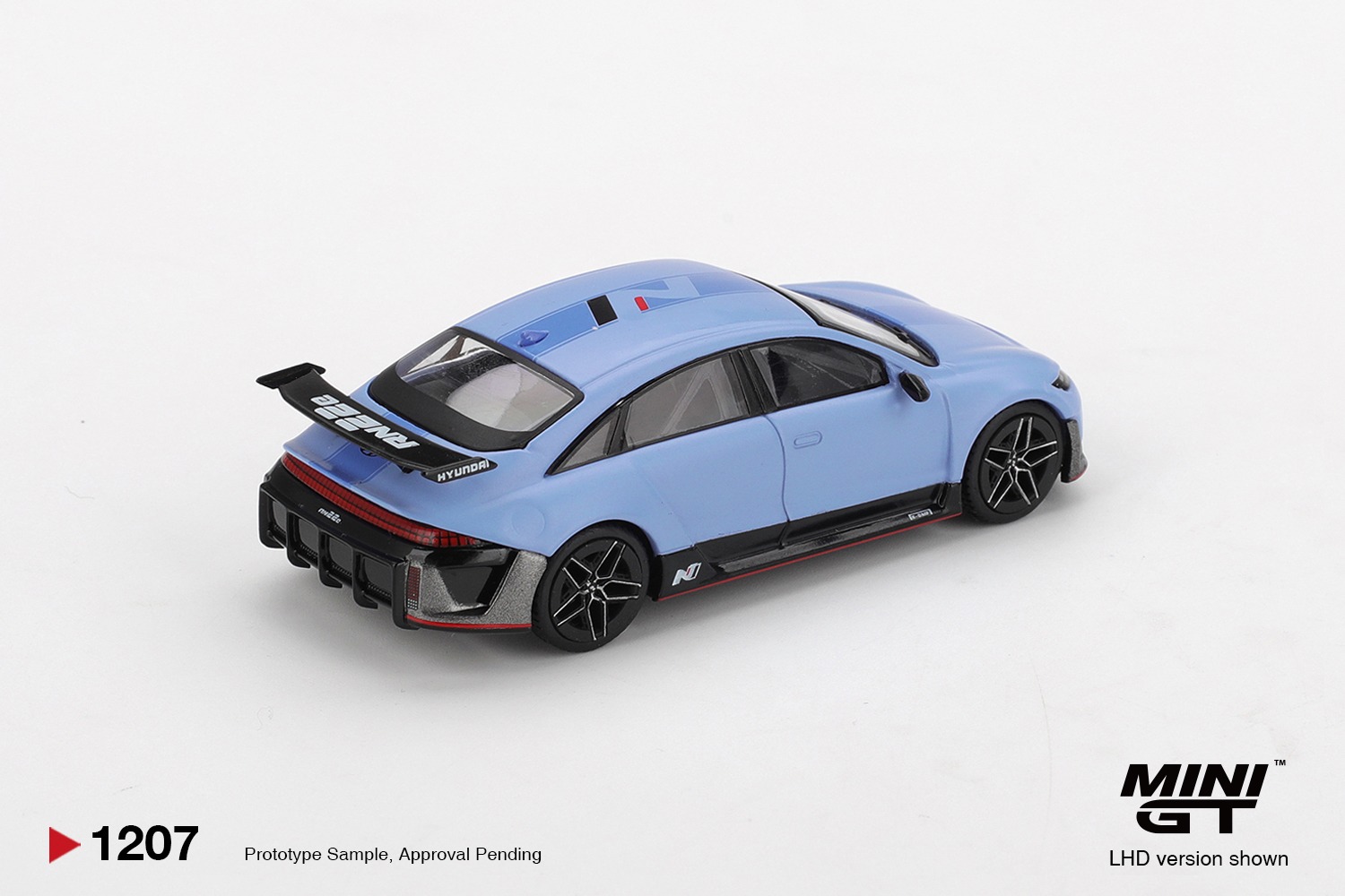 1:64 Mini GT - 2021 Hyundai RN22E (VP1), blue