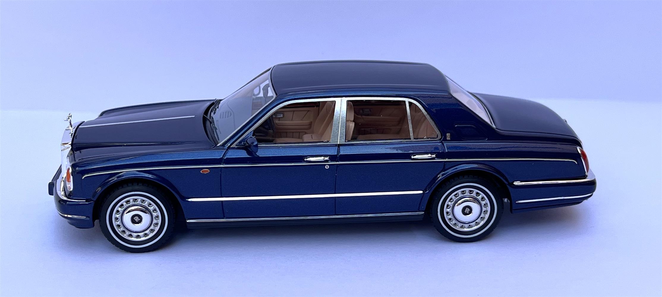 1:43 Matrix - RR Silver Seraph peacock blue met 98-02