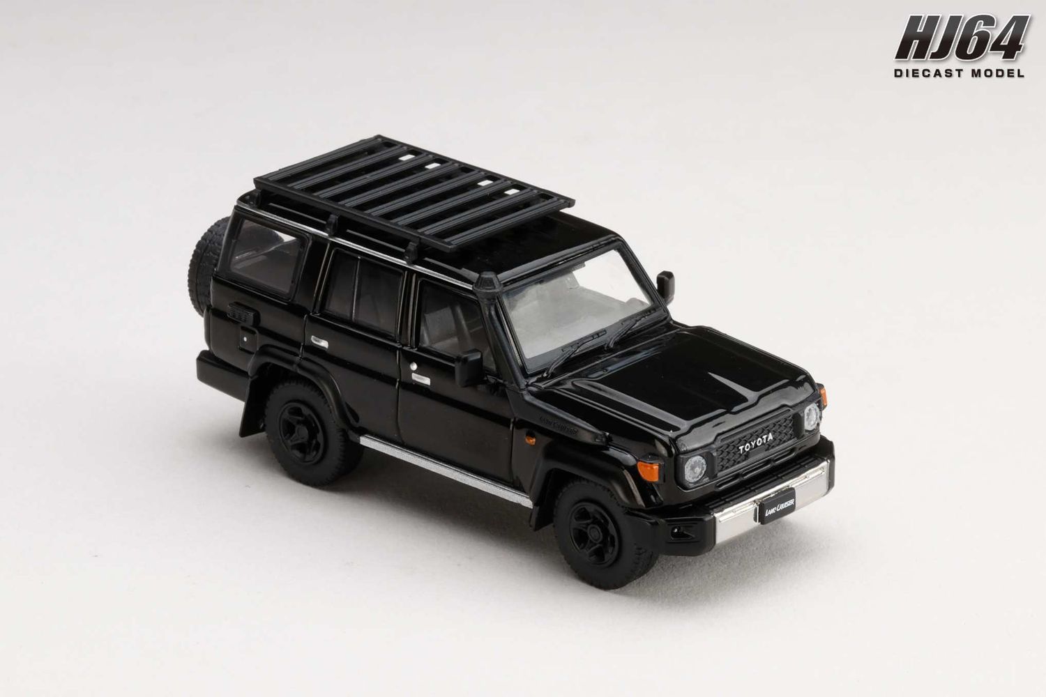 1:64 Hobby Japan - 2023 Toyota Landcruiser 70 (GDJ76W) Customized Version, matte black