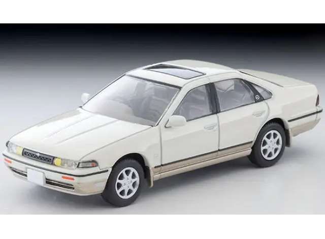 1:64 Tomica Limited Vintage - 1991 Nissan Cefiro Town Ride SV, white/beige