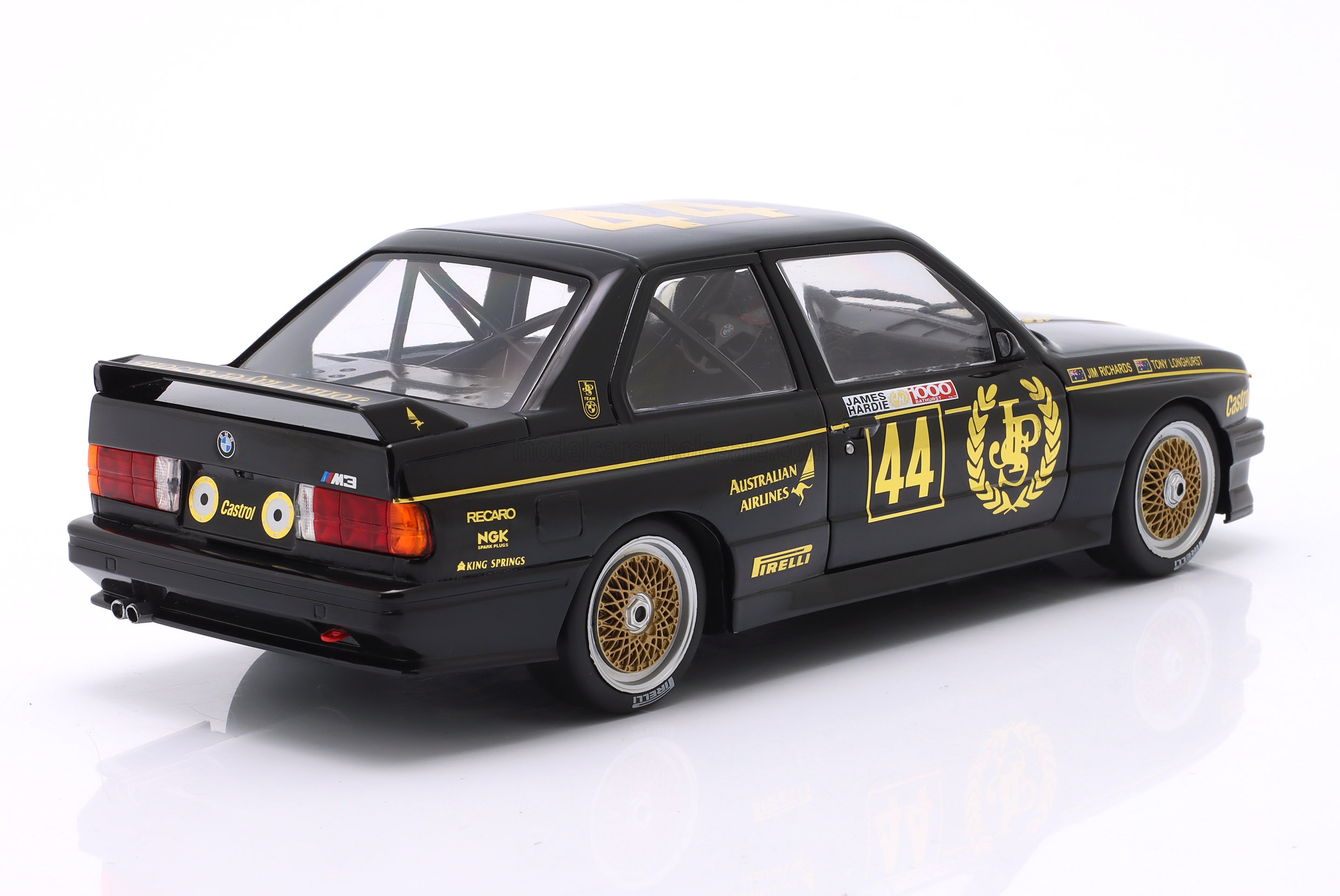 1:18 Werk83 - BMW E30 M3 Team JPS John Player Special #44 Winner Div. 2 1000km Bathurst 1987 T. Longhurst
