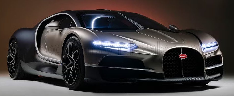 1:18 Looksmart - 2025 Bugatti Tourbillon Gold Carbon *Mit Vitrine*