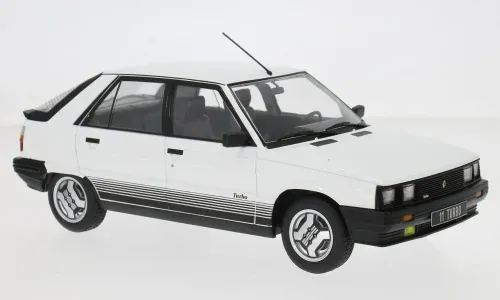 1:18 MCG - Renault 11 Turbo, weiss, 1985 1:18 MCG - Renault 11 Turbo, weiss, 1985