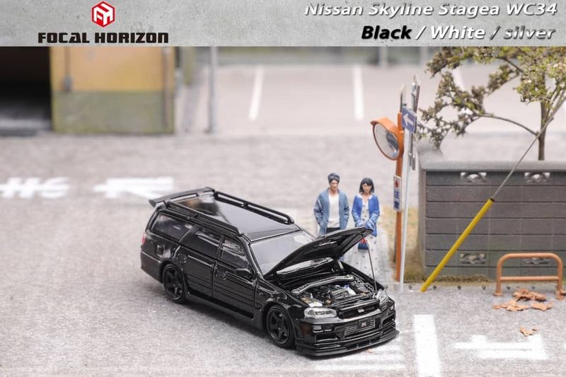 1:64 Focal Horizon - Nissan R34 Wagon with opening hood, black