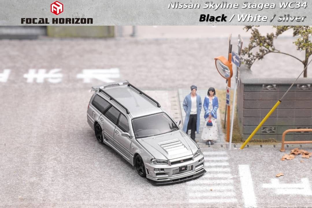 1:64 Focal Horizon - Nissan R34 Wagon with opening hood, silver