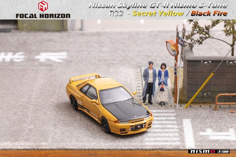 1:64 Focal Horizon - Nissan GTR-R32 with opening hood, yellow