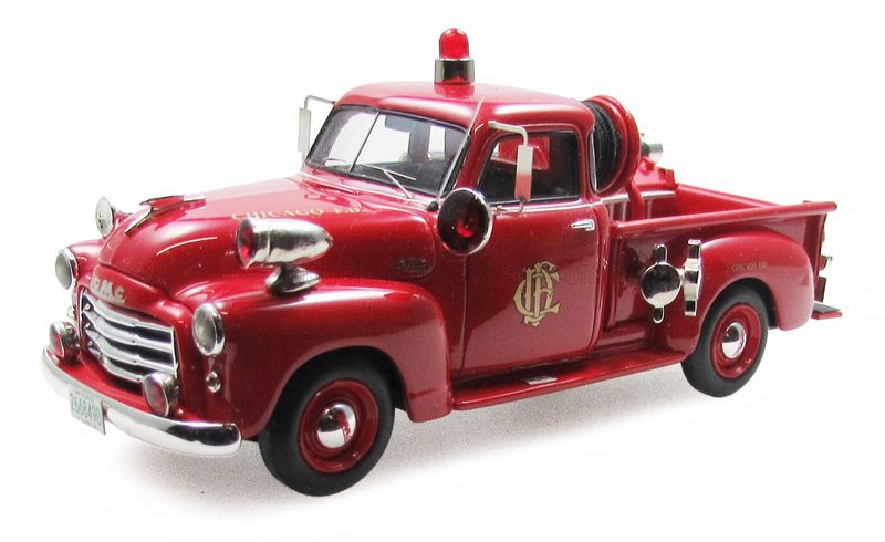 1:43 Esval Model - 1953 GMC 100 Pick-Up Chicago Fire Engine - Red