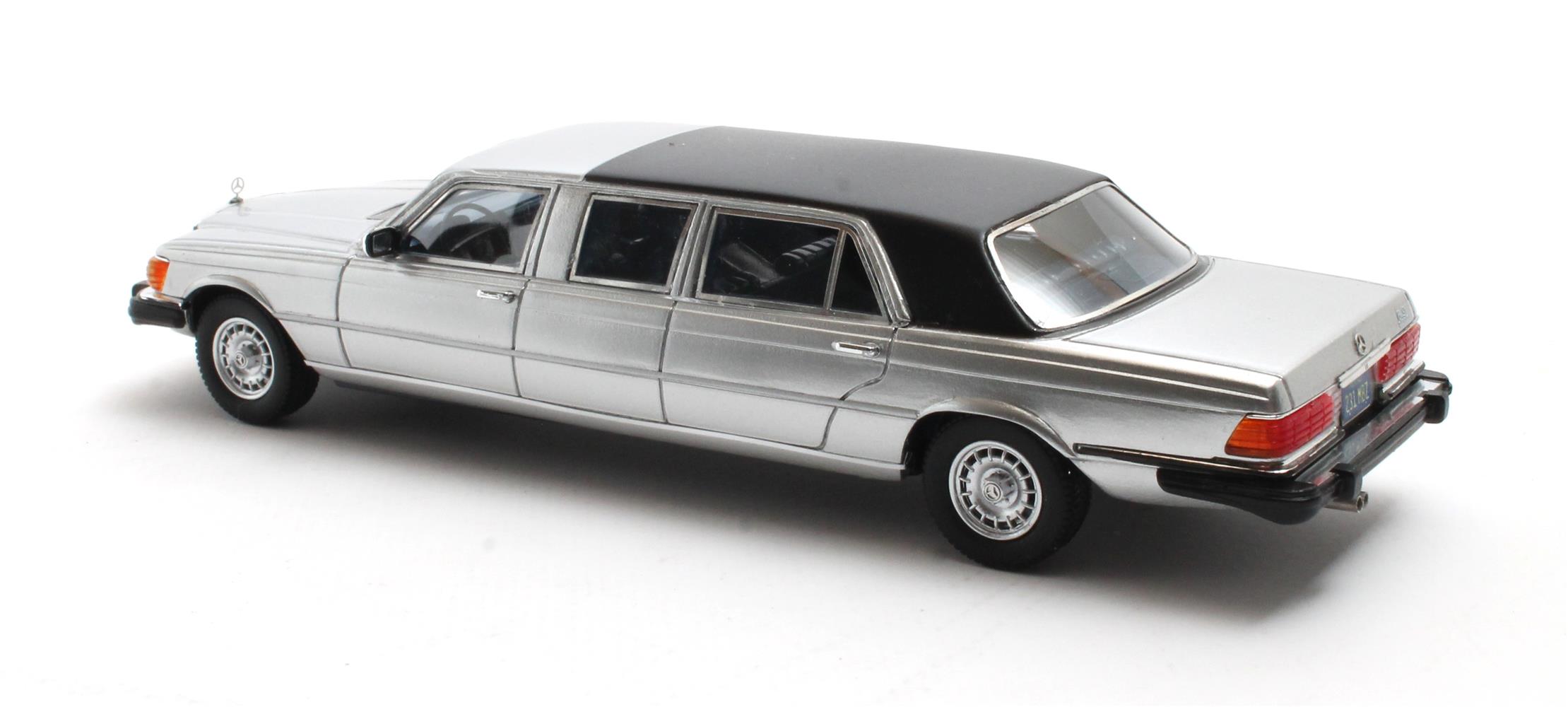 1:43 Matrix - Mercedes-Benz 450SEL Limousine silver 73-80