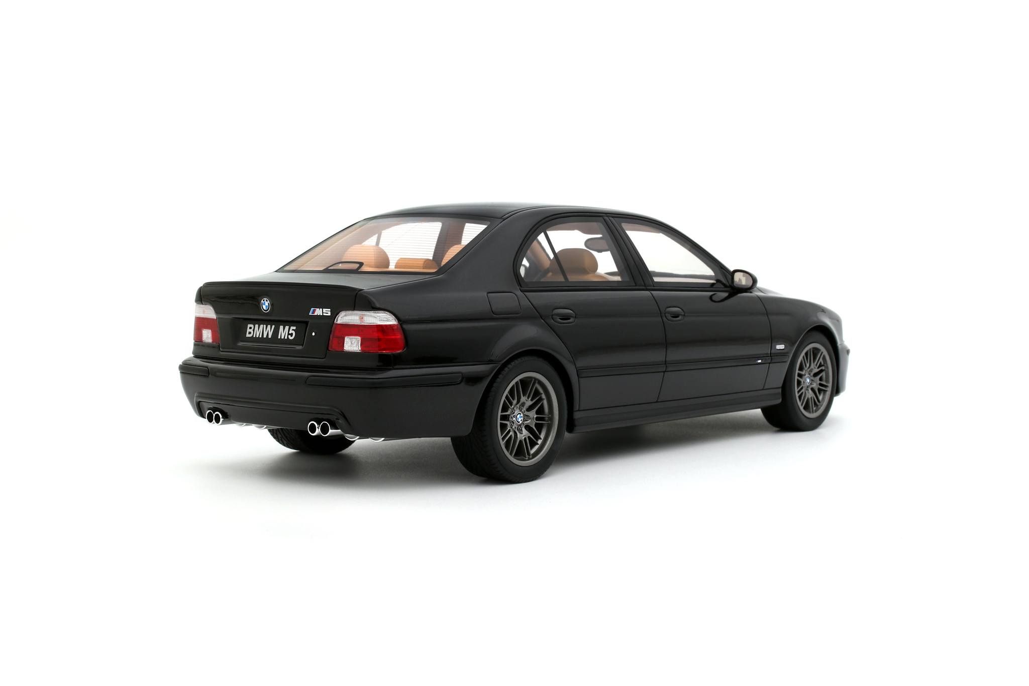 1:18 Otto Mobile - 2001 BMW 5-Series M5 (E39) - Black