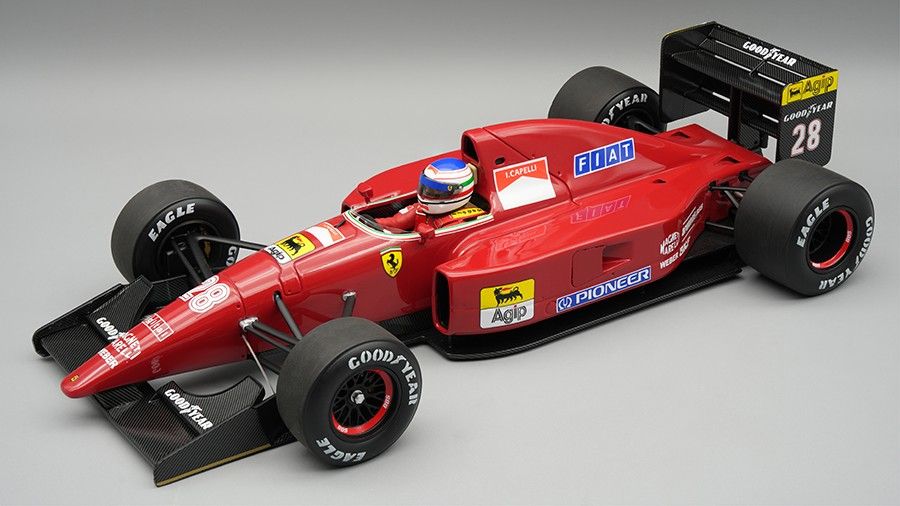 1:18 Tecnomodel - Ferrari F1 F92A Team Scuderia Ferrari Spa #28 British GP 1992 I. Capelli *With Driver Figure*
