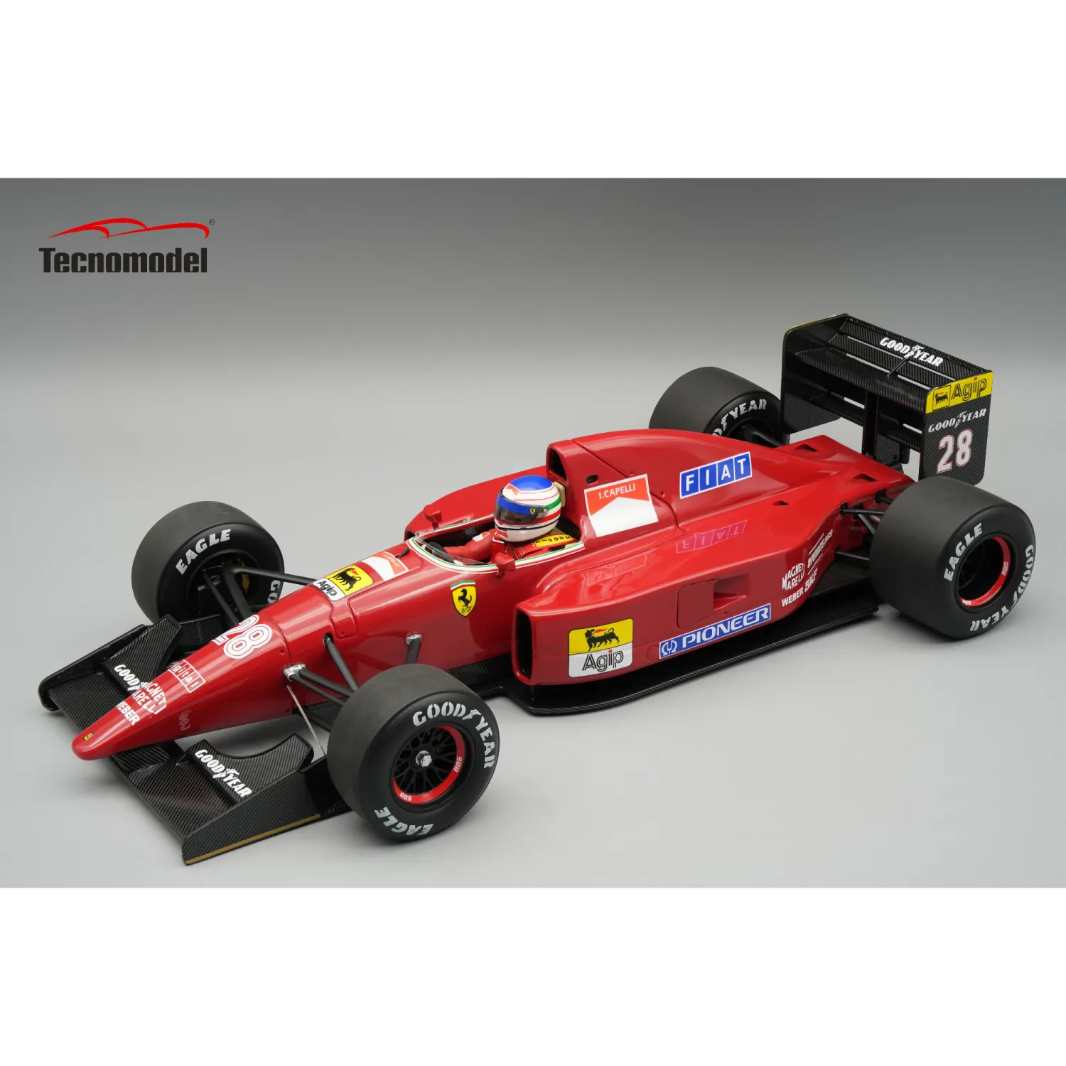 1:18 Tecnomodel - Ferrari F1 F92A Team Scuderia Ferrari Spa #28 British GP 1992 I. Capelli *With Driver Figure* 1:18 Tecnomodel - Ferrari F1 F92A Team Scuderia Ferrari Spa #28 British GP 1992 I. Capelli *With Driver Figure*