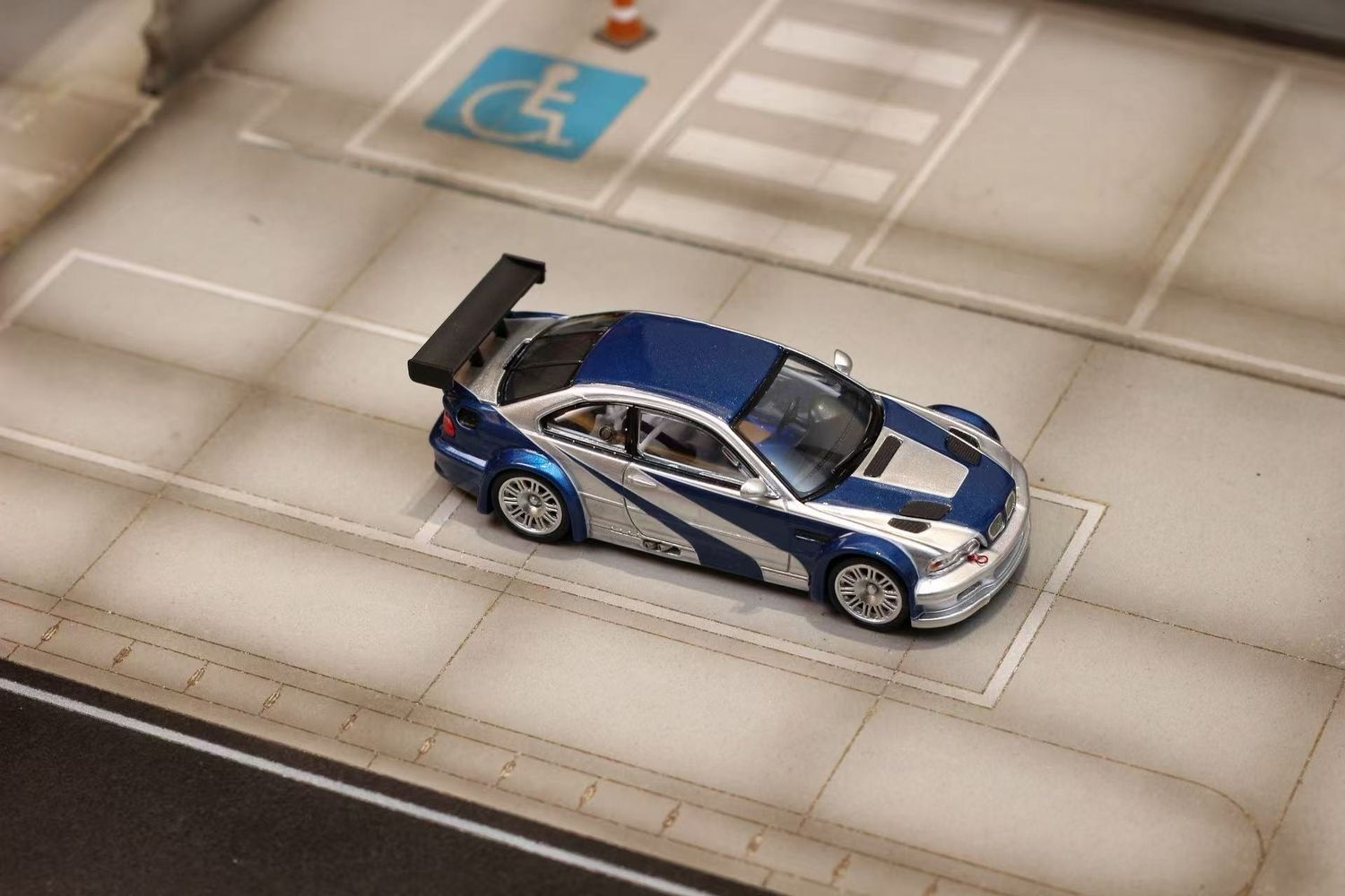 1:64 Street Weapon - BMW E46 M3 GTR from Need for Speed with opening hood and trunk