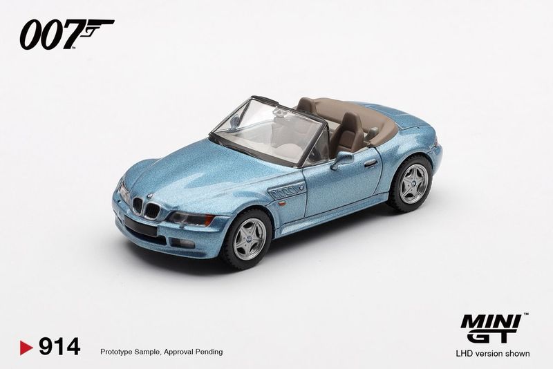 1:64 Mini GT - 1995 BMW Z3 *GOLDENEYE* Chinese Blister Packaging