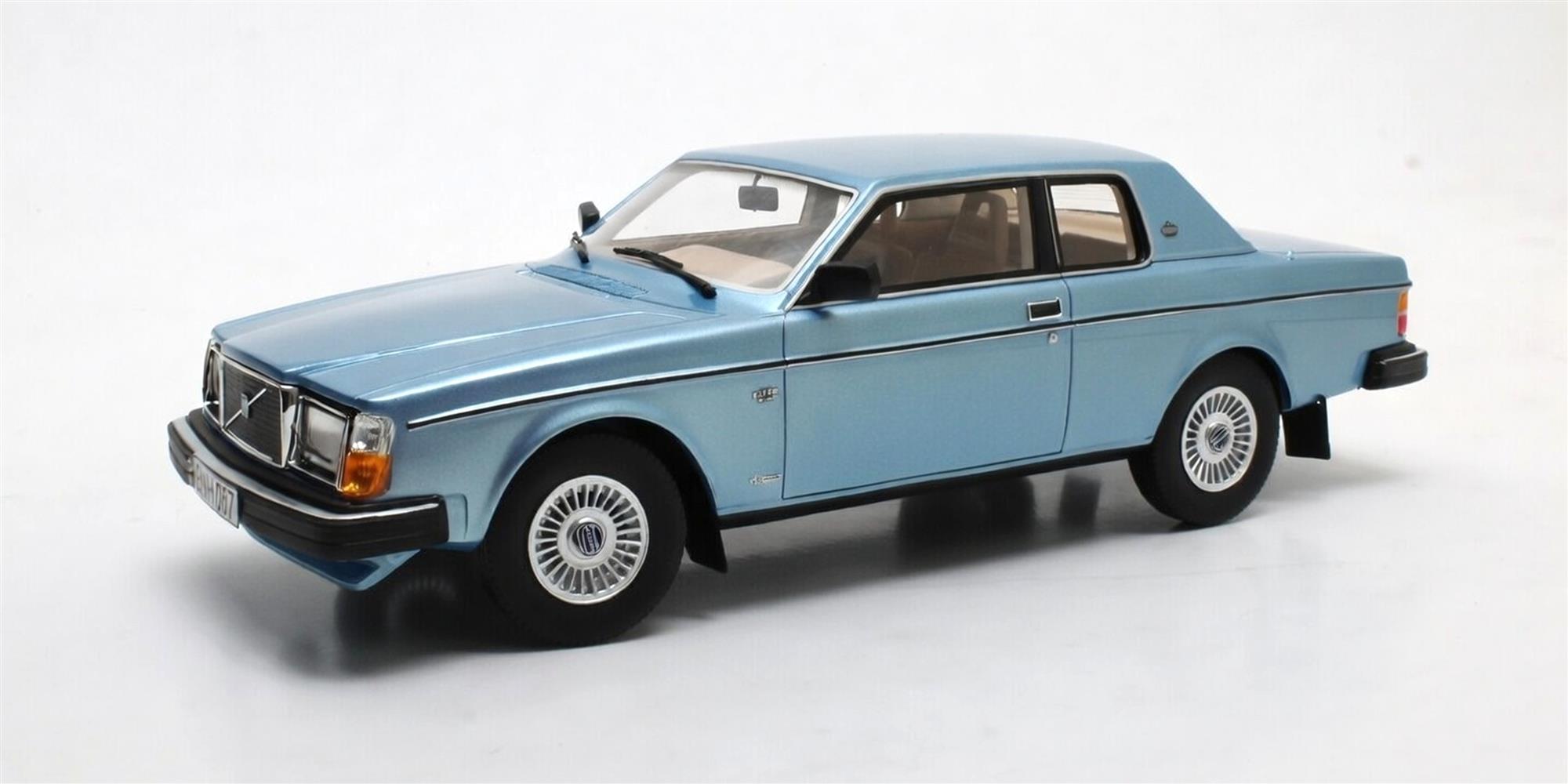 1:18 Cult Models - Volvo 262C Bertone blue metallic 1981