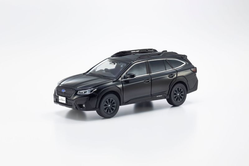 1:43 Kyosho - 2025 Subaru Legacy Outback - Black 1:43 Kyosho - 2025 Subaru Legacy Outback - Black