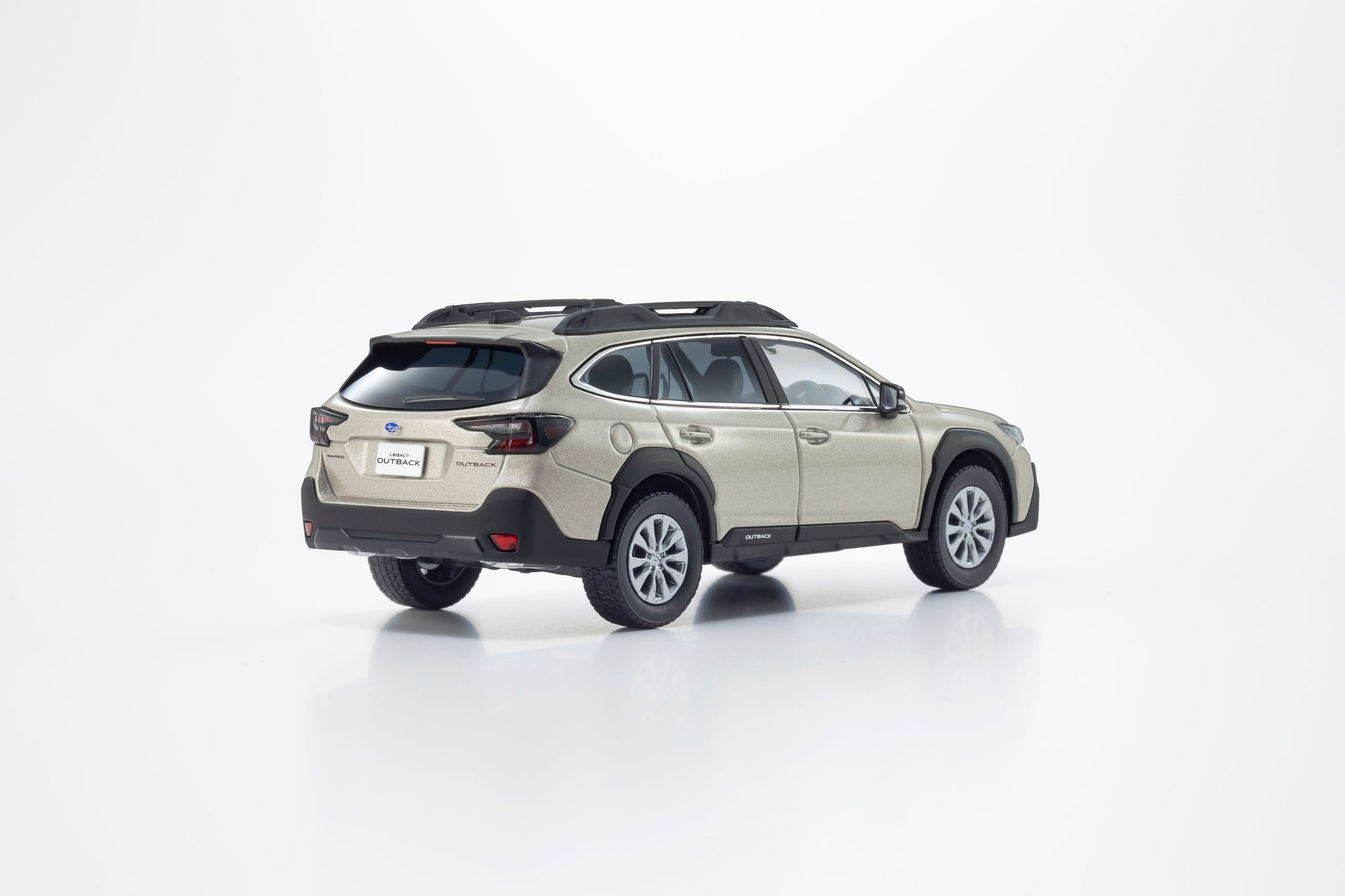 1:43 Kyosho - 2025 Subaru Legacy Outback - Gold Black