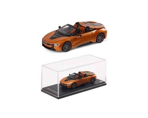 1:64 BMW Dealer Modell - 2018 BMW i8 Hybrid Roadster (i15) - Copper Metallic