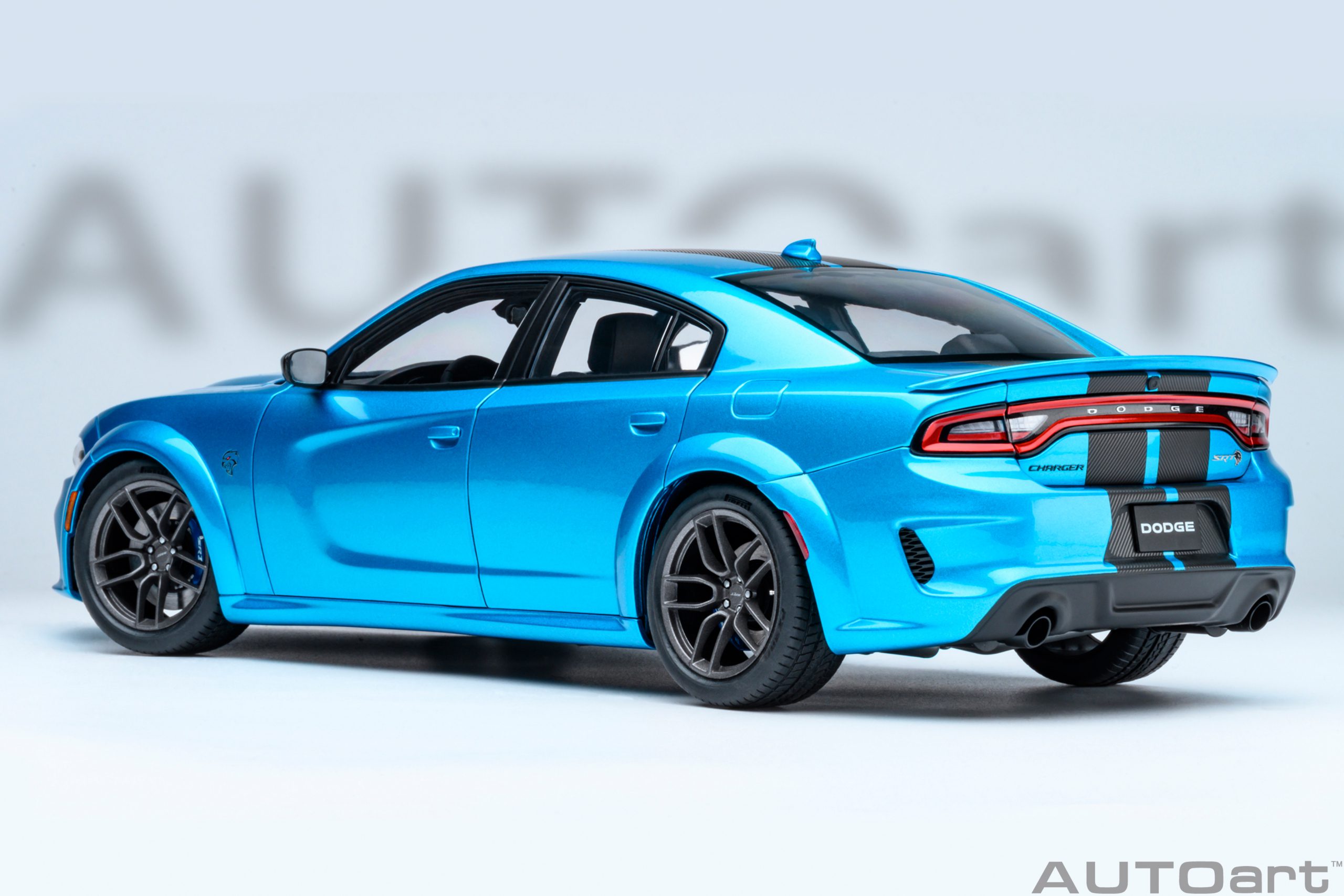 1:18 Autoart - Dodge Charger SRT Hellcat Redeye Jailbreak (B5 Blue)