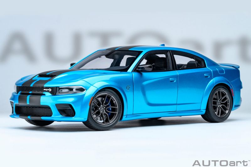 1:18 Autoart - Dodge Charger SRT Hellcat Redeye Jailbreak (B5 Blue)