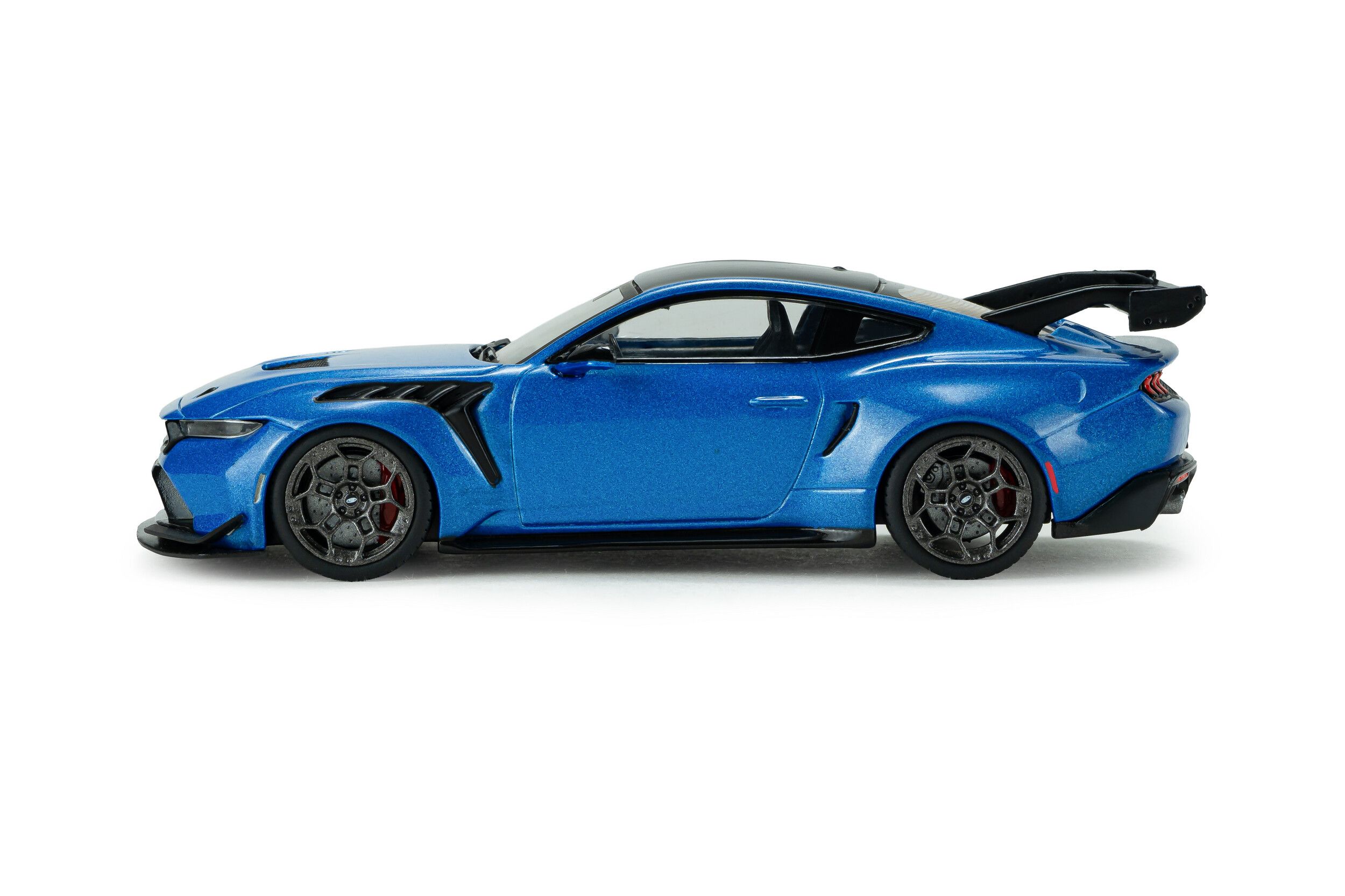 1:43 Solido - 2025 Ford Mustang GTD Indulgent Blue