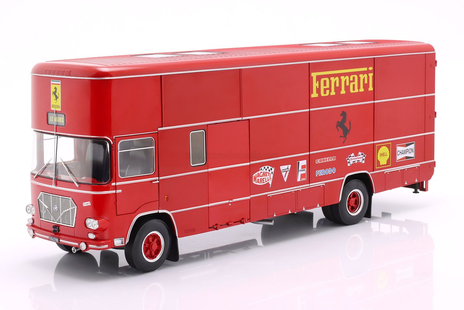 1:18 Werk83 - OM Fiat 150 Rolfo Scuderia Ferrari Race Car Transporter of the 70s 24h LeMans Version