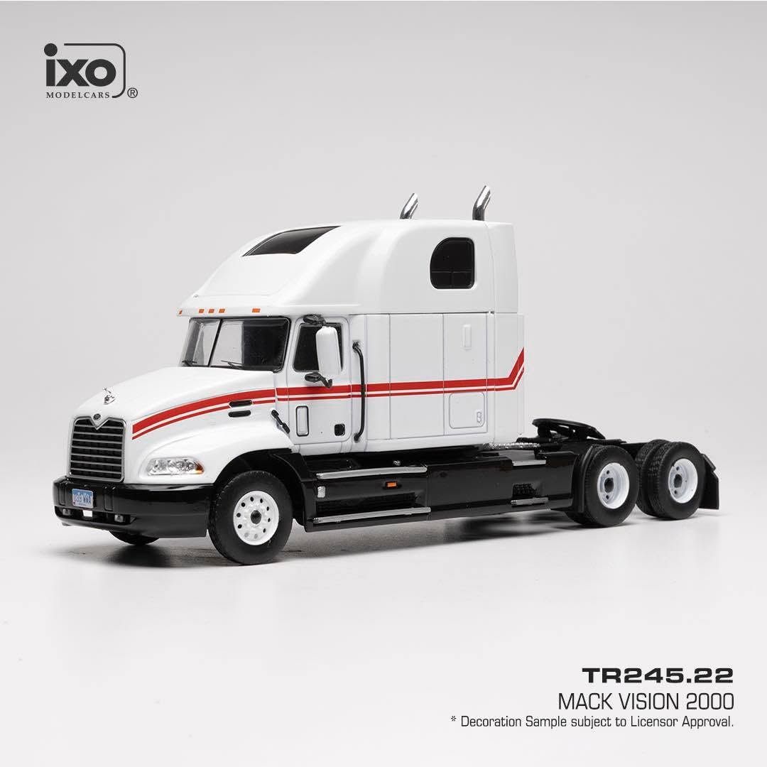 1:43 Ixo - Mack Vision, weiss, 2000 1:43 Ixo - Mack Vision, weiss, 2000