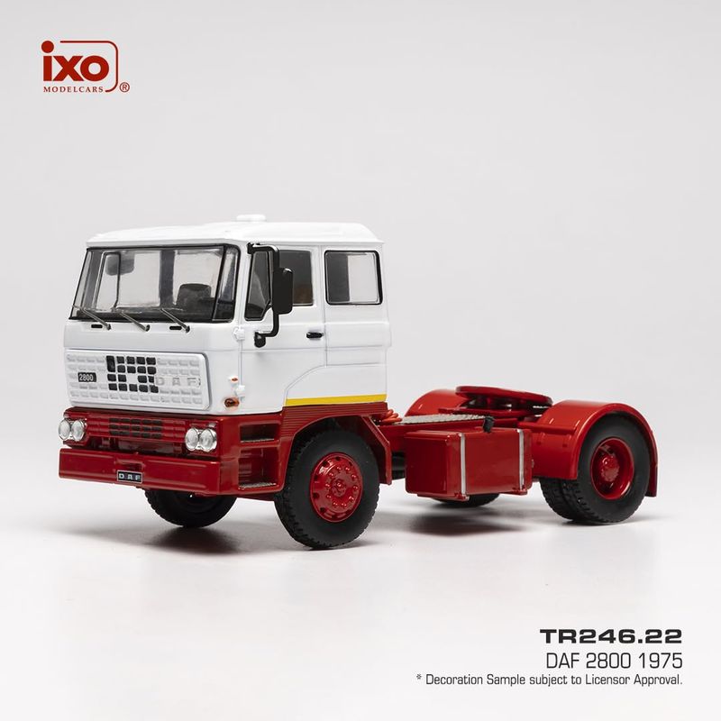 1:43 Ixo - DAF 2800, weiss/rot, 1975 1:43 Ixo - DAF 2800, weiss/rot, 1975