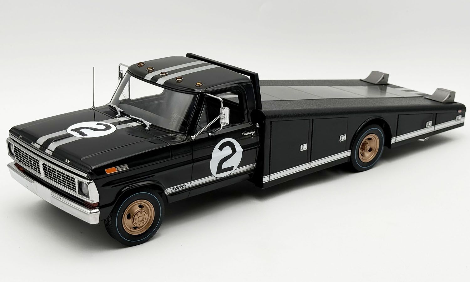 1:18 ACME - 1970 Ford F-350 Ramp Truck - #2 1966 Le Mans
