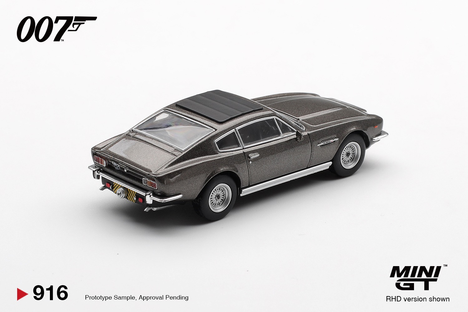 1:64 Mini GT - 1987 Aston Martin V8 Vantage *The Living Daylights*  *Weapons Off Spanish Blister*