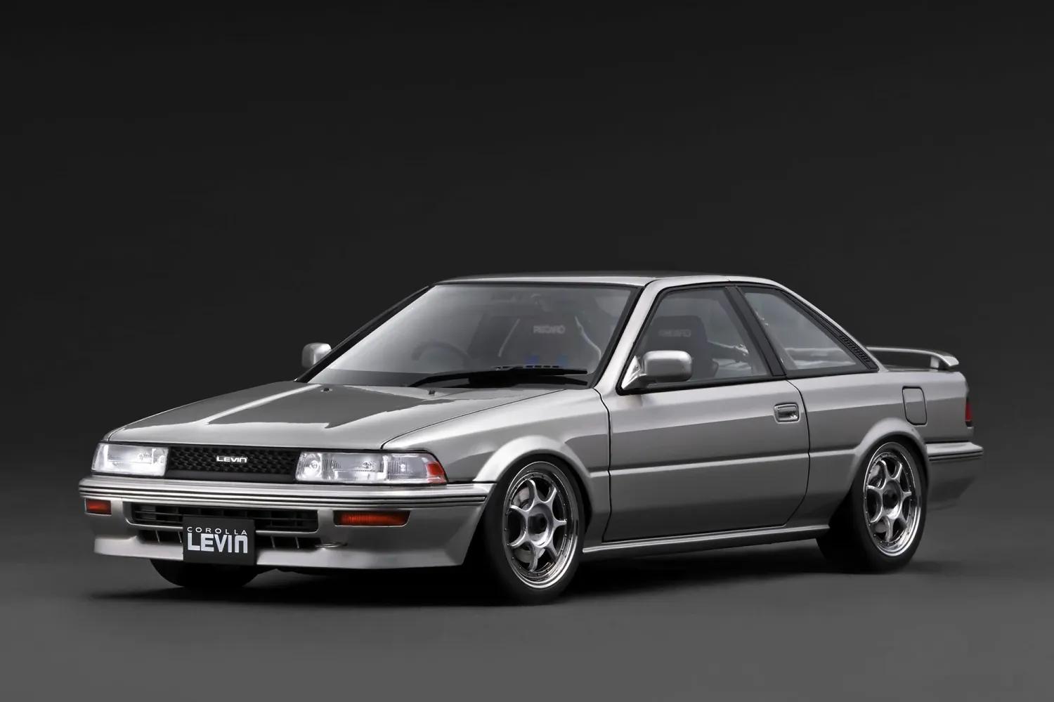 1:18 Ignition - Toyota Corolla Levin GT APEX (AE92), gun metallic
