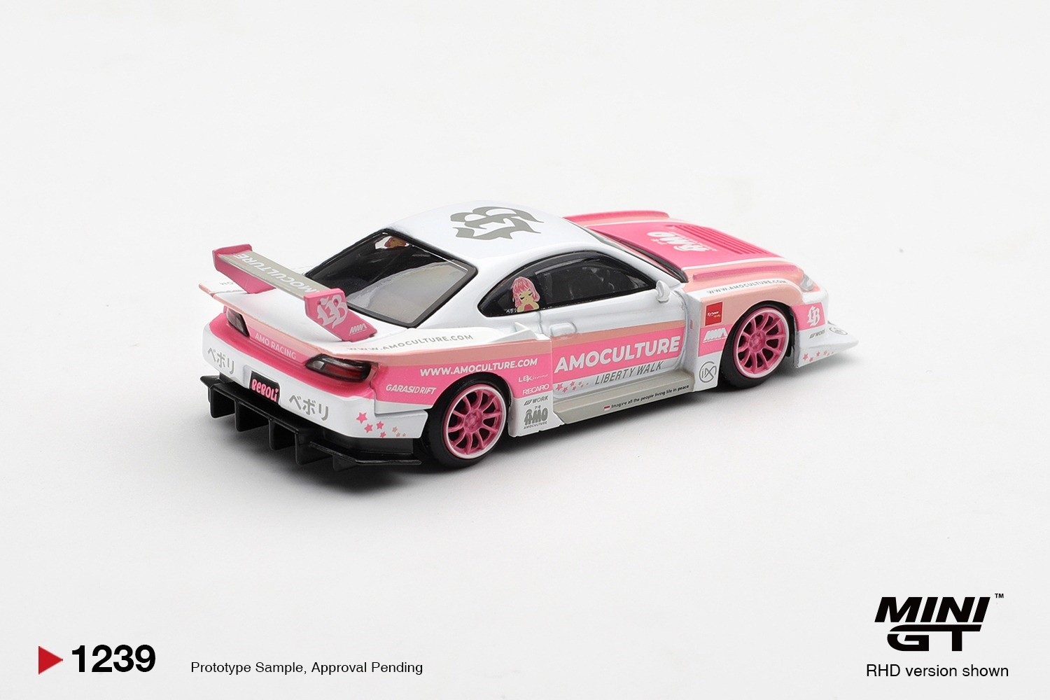 1:64 Mini GT - 2026 Nissan Silvia (S15) LB-Super Silhouette Amoculture *Blister packaging*