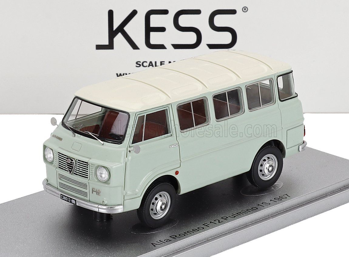 1:43 Kess Model - 1967 Alfa Romeo F-12 Minibus 1-Series Very Light Green White
