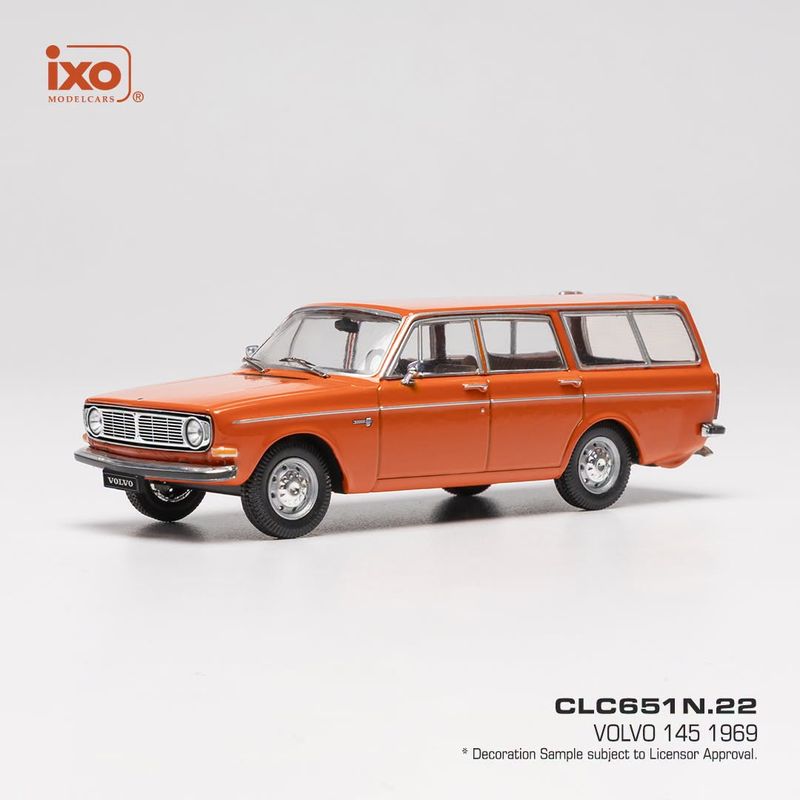 1:43 Ixo - Volvo 145, rot, 1968 1:43 Ixo - Volvo 145, rot, 1968