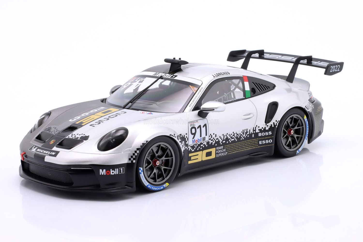 1:18 Ixo - Porsche 911 (992) GT3 Cup 4.2L Team Porsche Motorsport #911 Porsche Supercup Imola 2022 J. Lorenzo