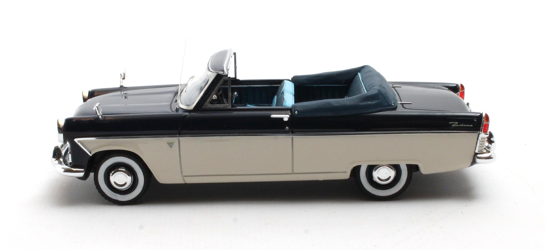 1:43 Matrix - Ford Zodiac MKII 206E convertible blue / white 58-62