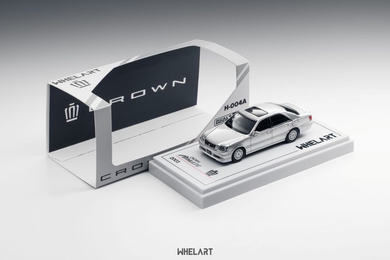1:64 Whelart - Toyota Crown Athlete, silver 1:64 Whelart - Toyota Crown Athlete, silver